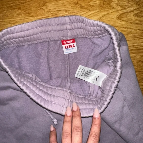 Aritzia TNA Extra Fleece Sweatpants - Picture 4 of 6